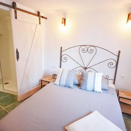 Casa Rosario, Large Historic Townhouse With Amazing Roof Terrace Hansonholiday Holiday home Frigiliana